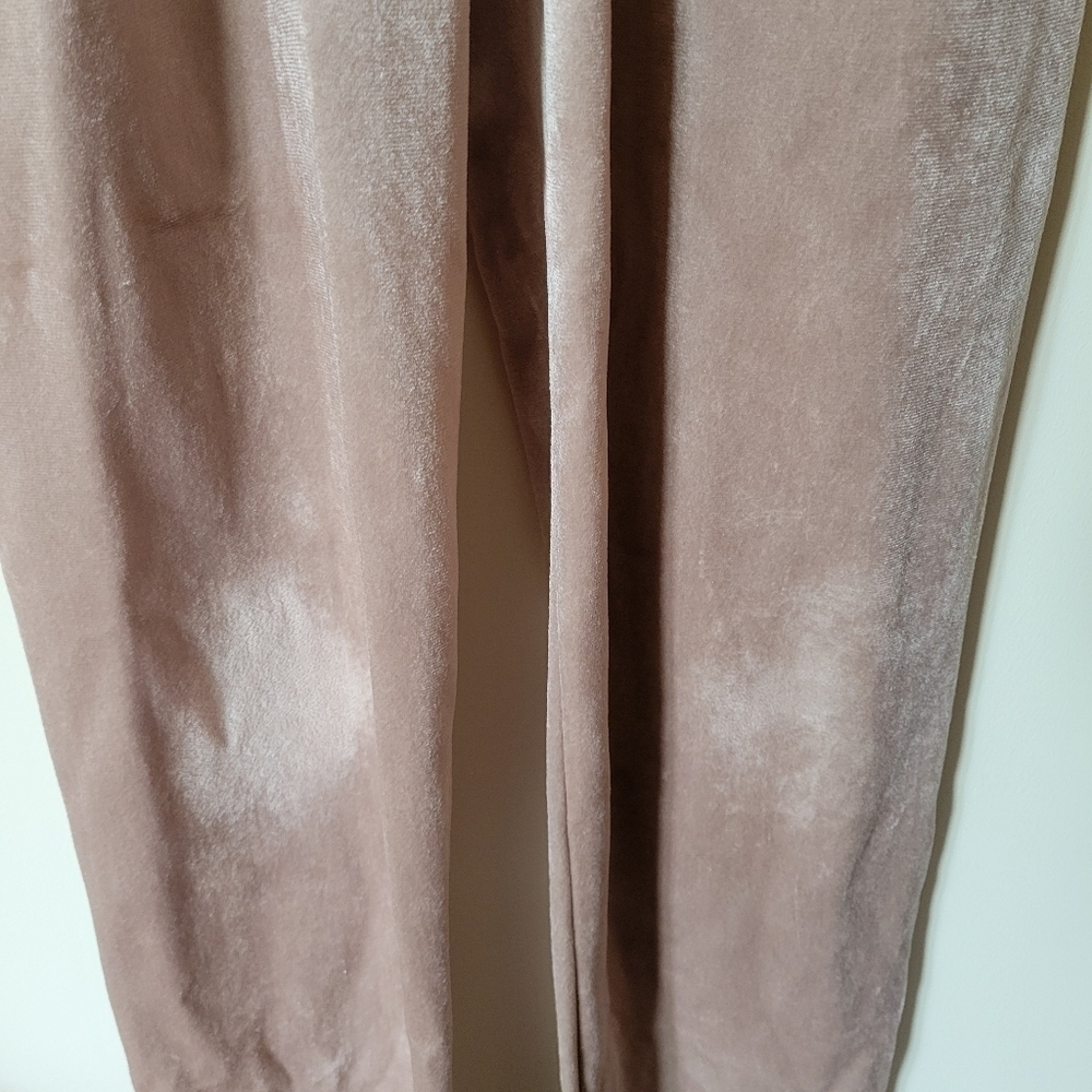 Vintage 80s Velvet Beige Tan Long Sleeve Jumpsuit Loungewear Onesie - Picture 4 of 8